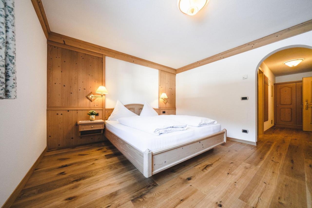 Hotel Christoph Olang Eksteriør billede