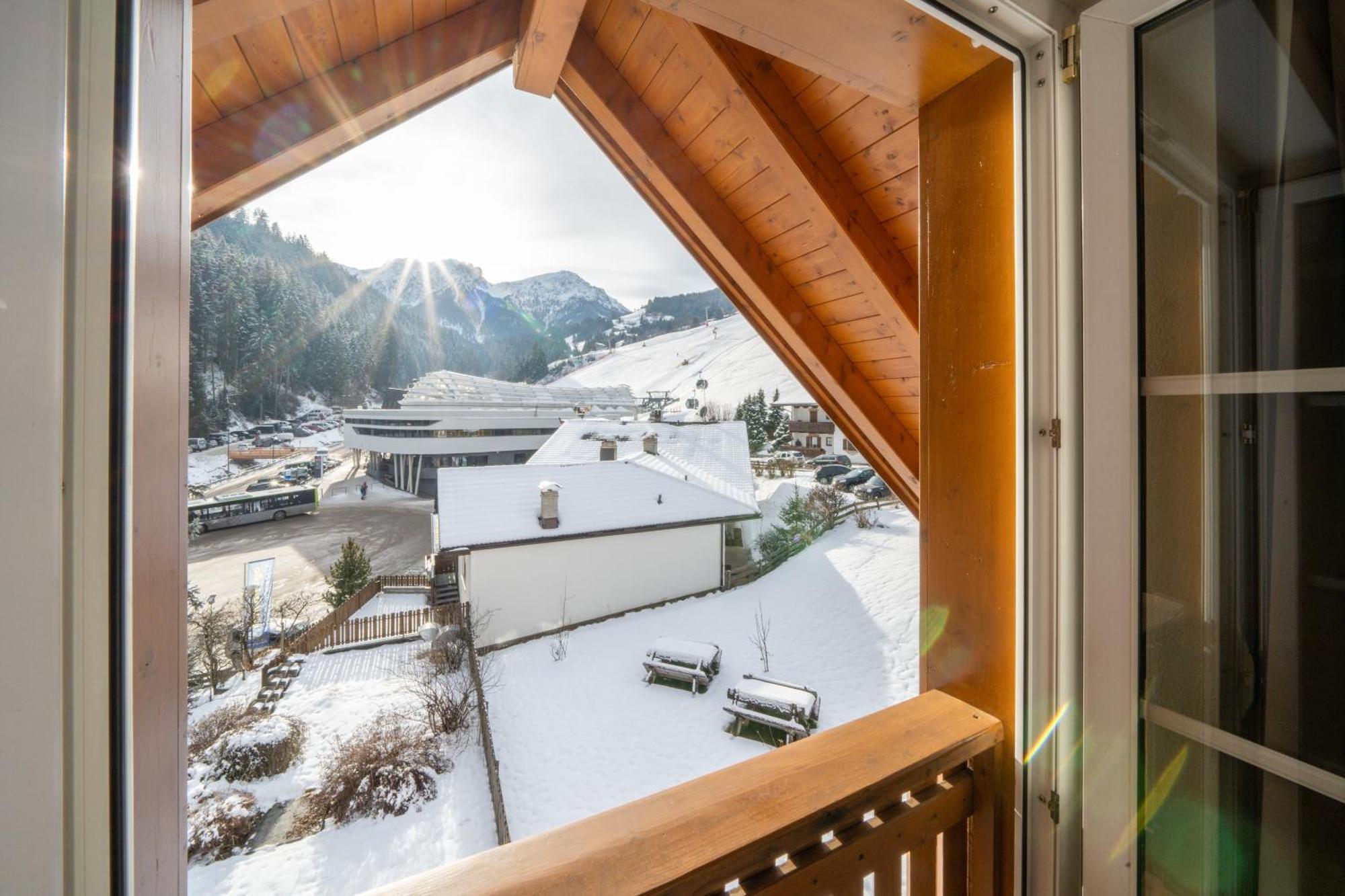 Hotel Christoph Olang Eksteriør billede