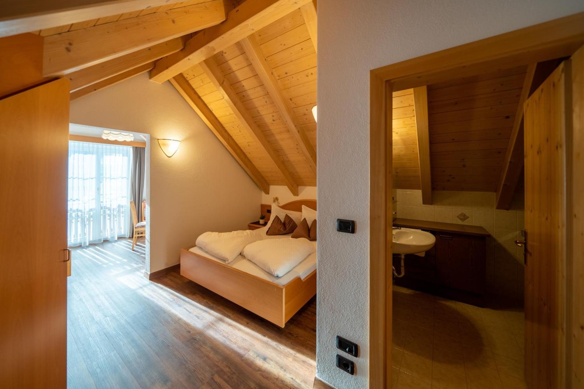 Hotel Christoph Olang Eksteriør billede