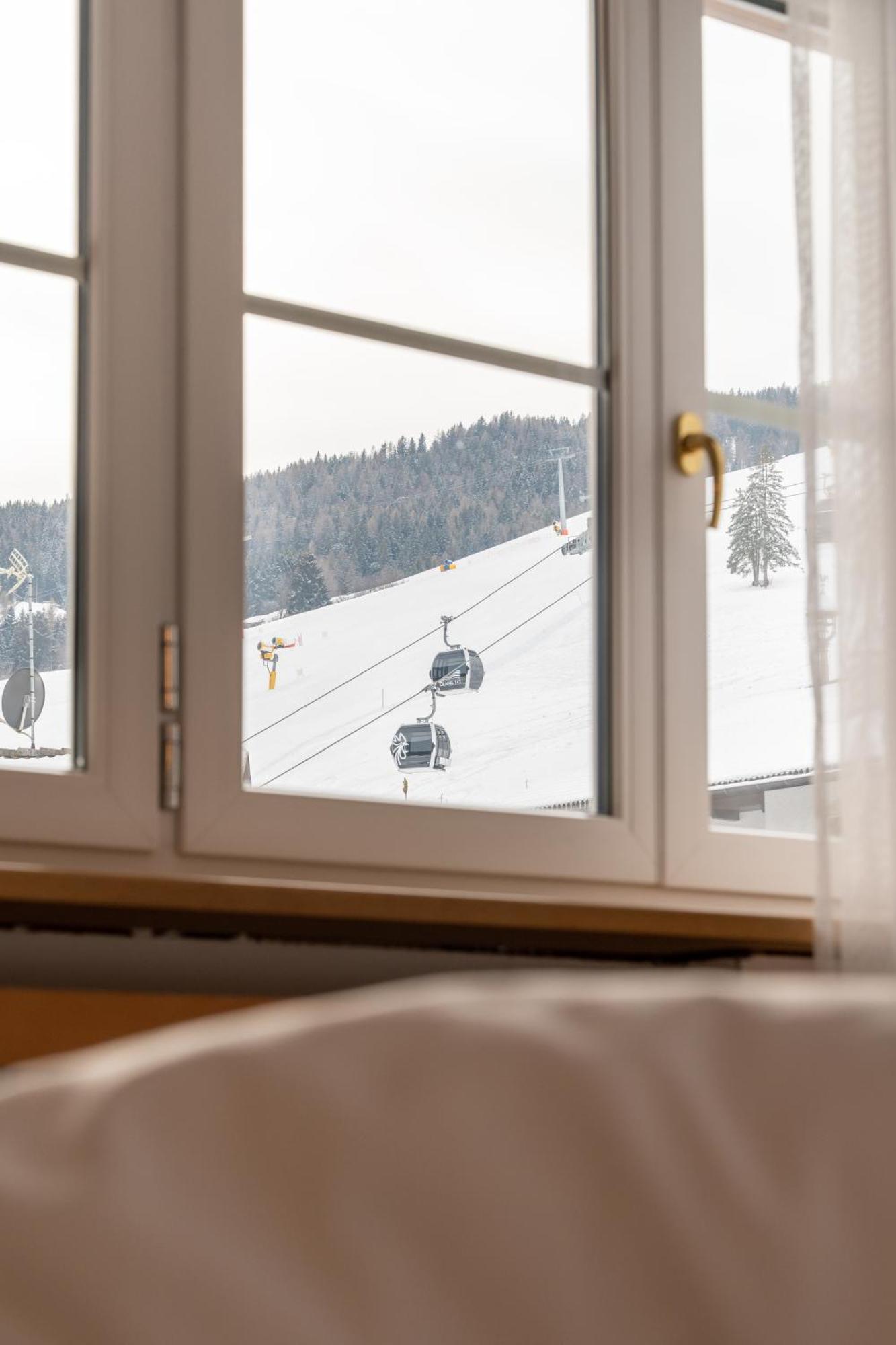 Hotel Christoph Olang Eksteriør billede