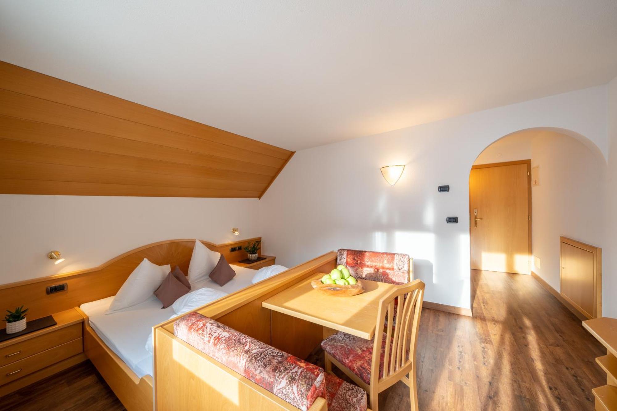 Hotel Christoph Olang Eksteriør billede