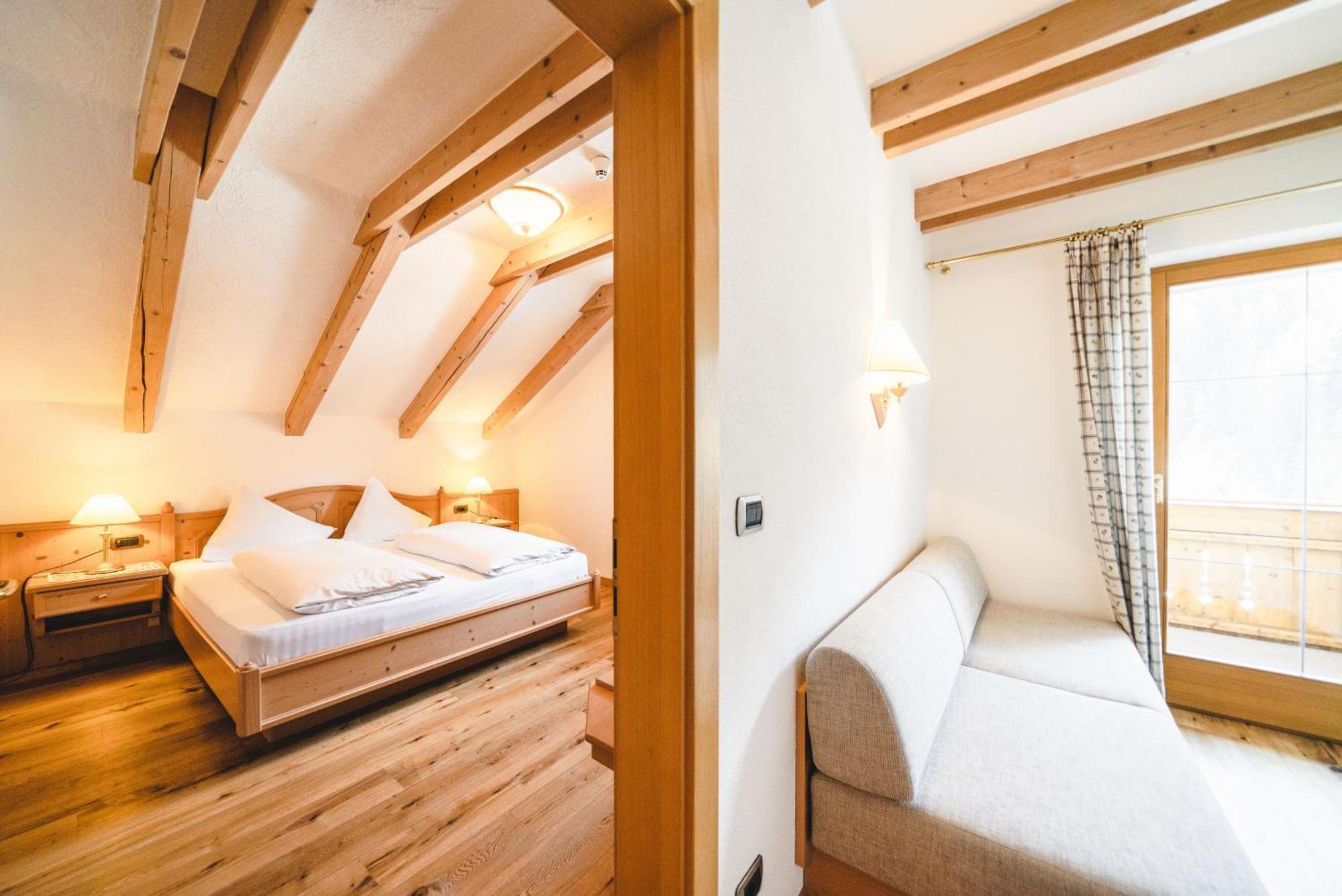 Hotel Christoph Olang Eksteriør billede