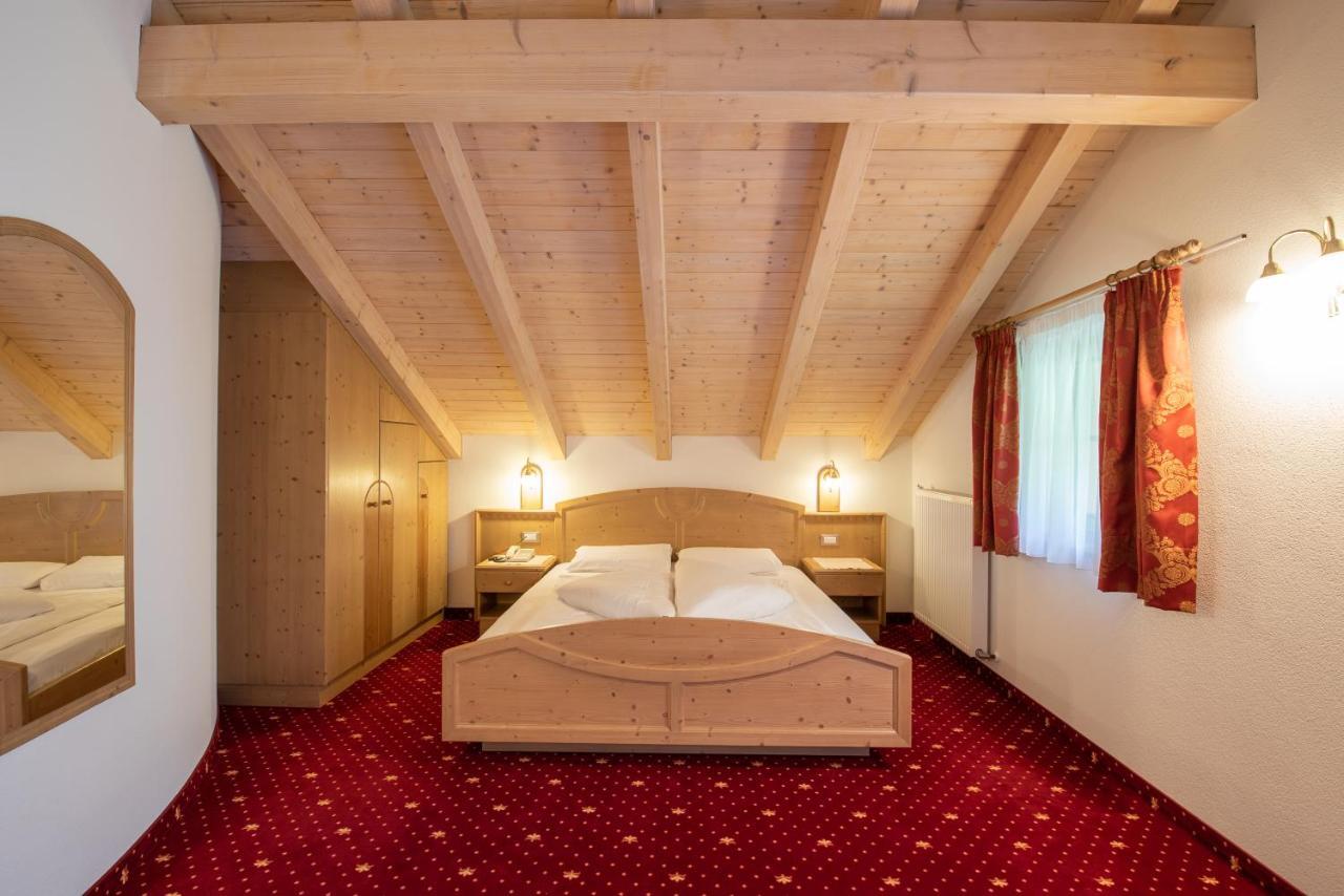 Hotel Christoph Olang Eksteriør billede